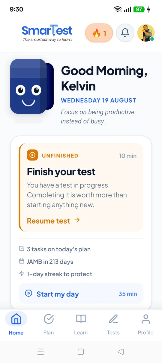 The SmarTest mobile home screen — today's focus, streak and the next thing to do